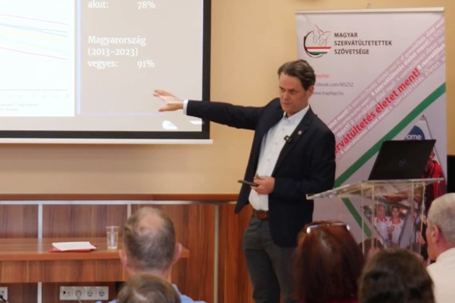 Dr. Huszty Gergely előadása a májátültetés műtétéről és a felépülésről